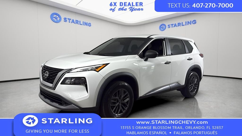 Used 2023 Nissan Rogue S image 1
