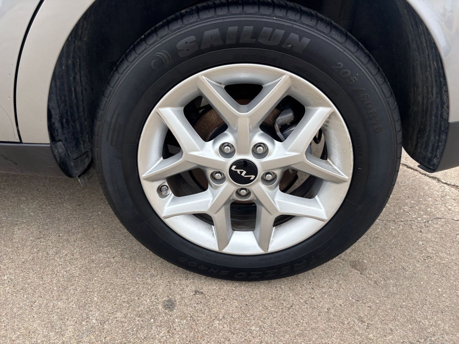 Used 2025 Kia Soul LX w/ LX Technology Package image 27