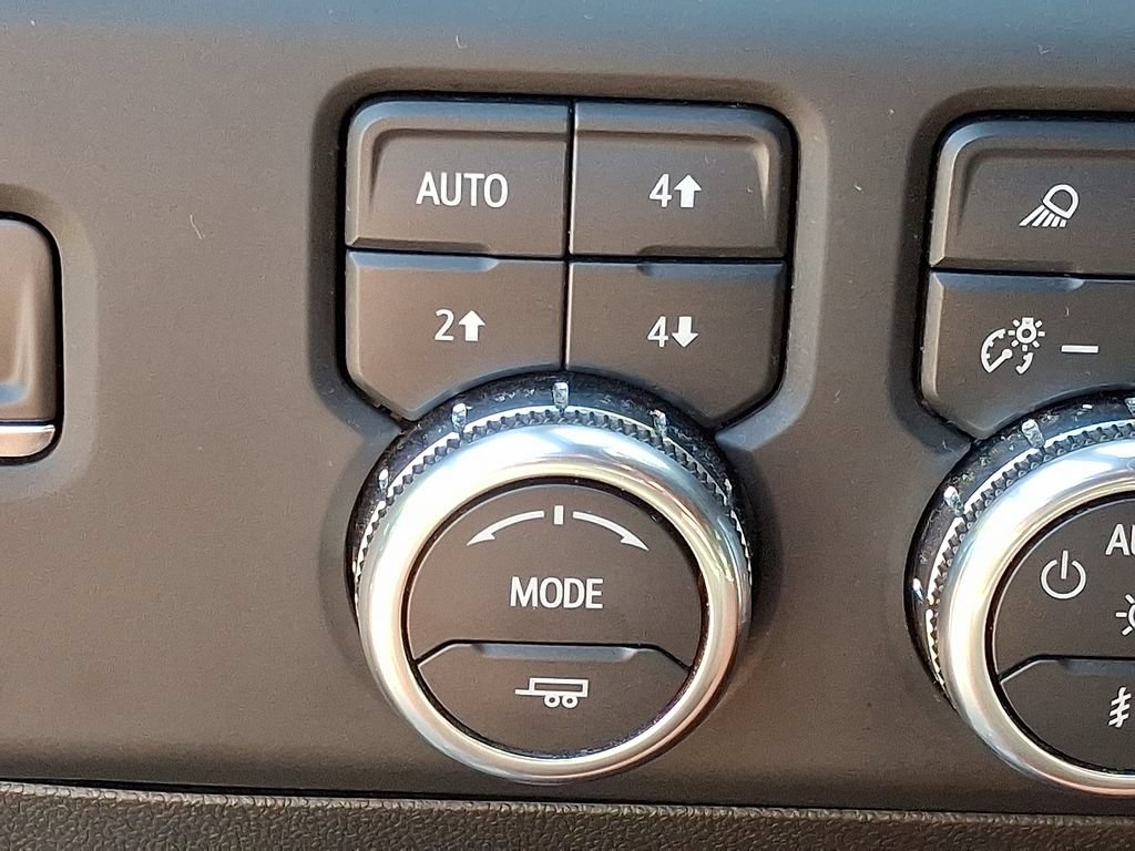 Used 2023 GMC Sierra 1500 AT4 w/ AT4 Premium Package AWD/4WD image 20