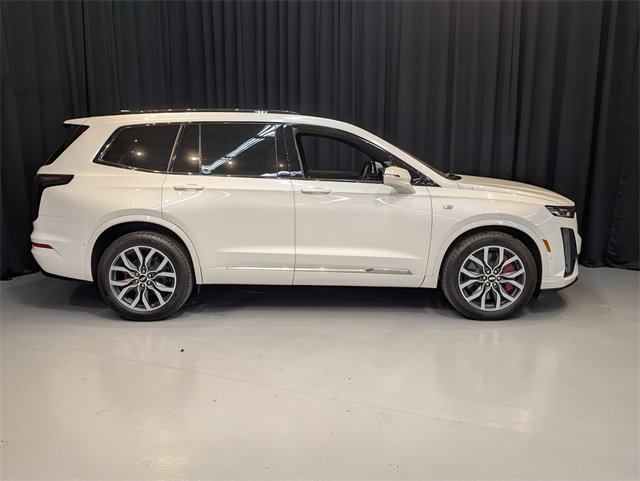 Used 2024 Cadillac XT6 Sport w/ Technology Package image 8
