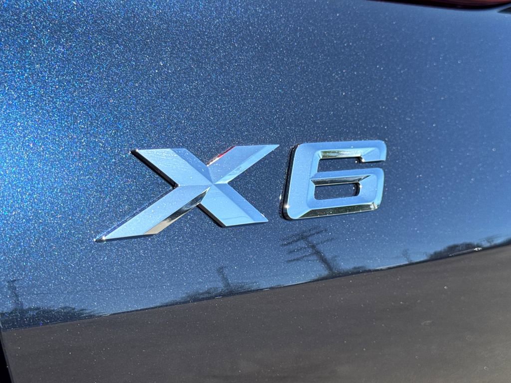 New 2026 BMW X6 xDrive40i w/ Climate Comfort Package AWD/4WD image 11