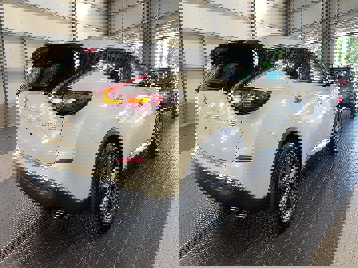 Used 2024 Nissan Murano Platinum w/ Cargo Package image 22