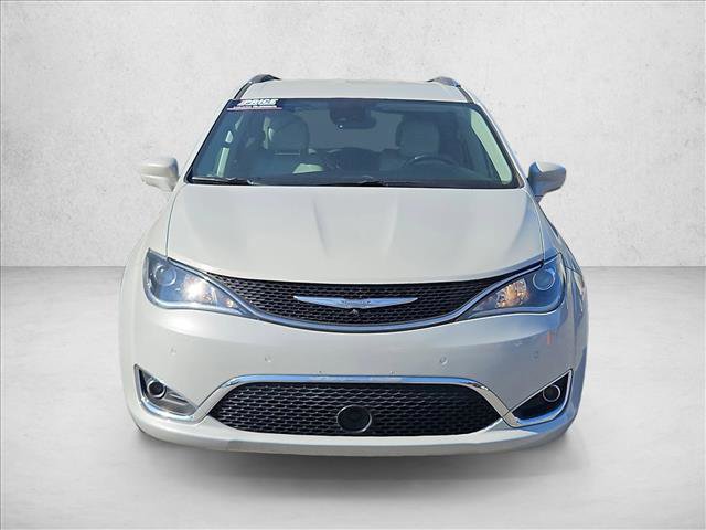 Used 2017 Chrysler Pacifica Touring-L Plus video 2