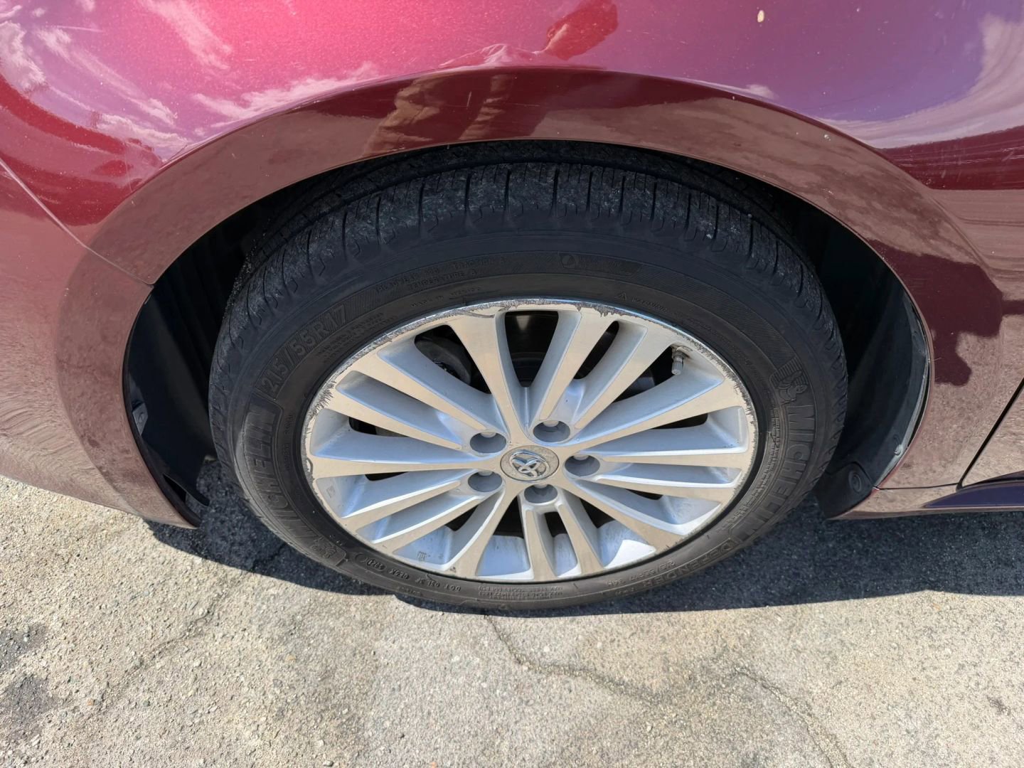 Used 2015 Toyota Avalon XLE Premium FWD image 30