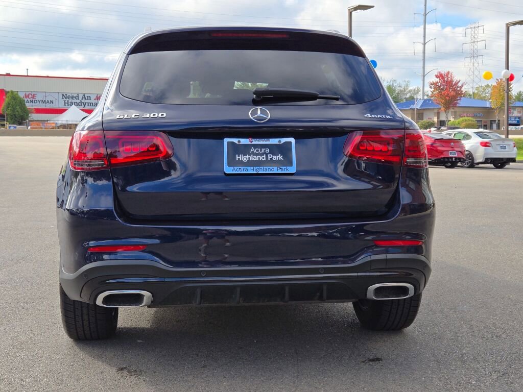 Used 2021 Mercedes-Benz GLC 300 4MATIC image 15