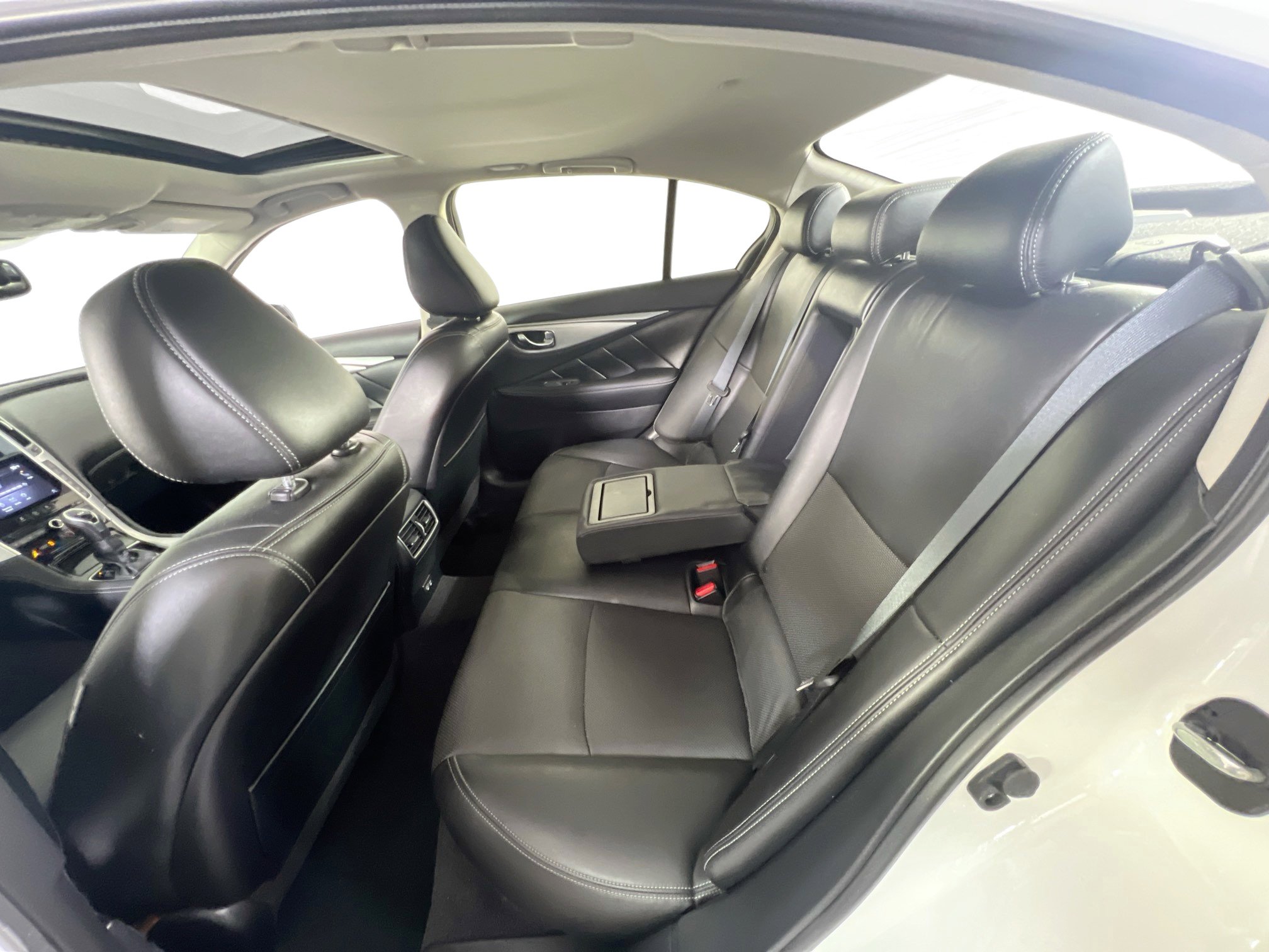 Used 2022 INFINITI Q50 Luxe w/ Cargo Package image 25