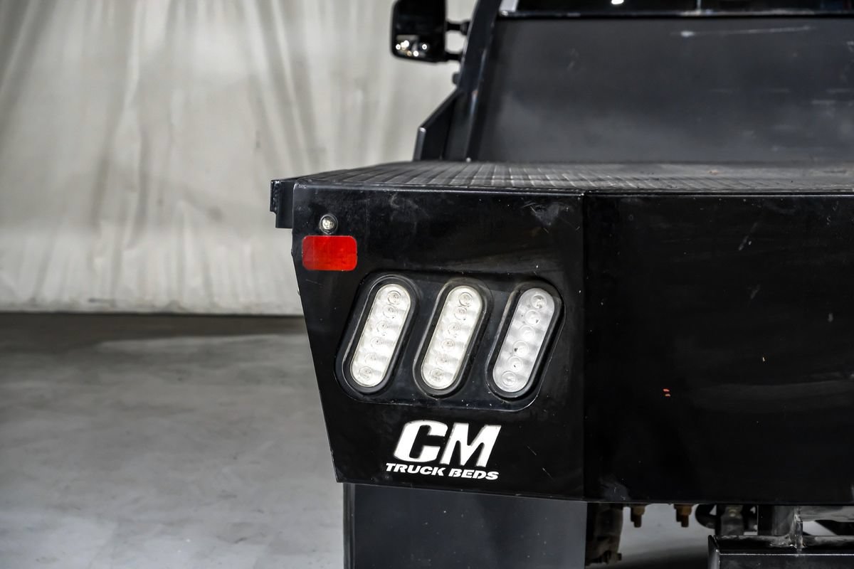 Used 2021 Ford F550 4x4 Crew Cab Super Duty w/ Power Equipment Group image 39