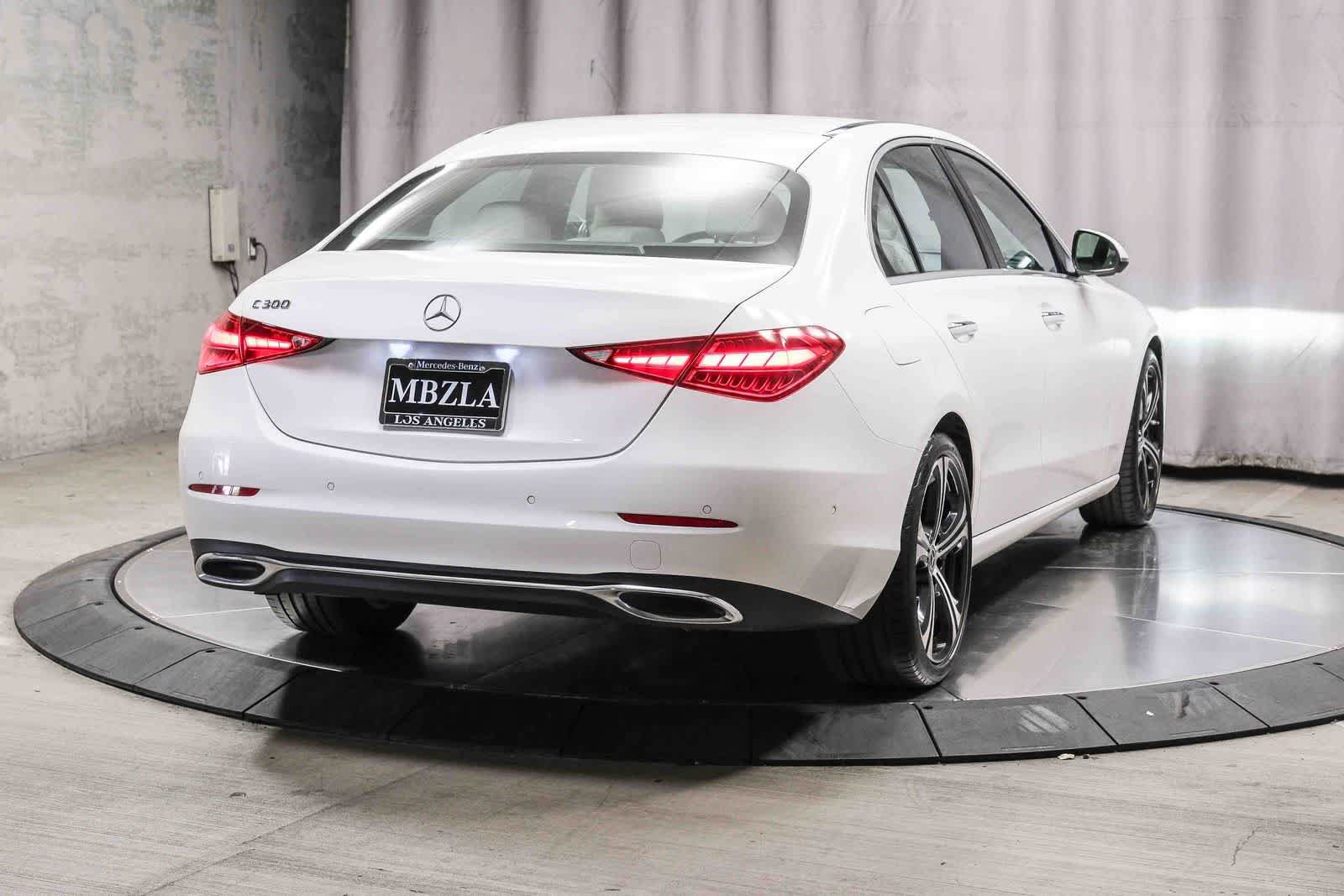 Certified 2024 Mercedes-Benz C 300 Sedan image 4