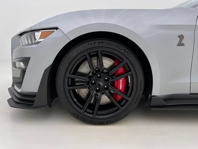 Used 2022 Ford Mustang Shelby GT500 w/ Technology Package RWD image 30