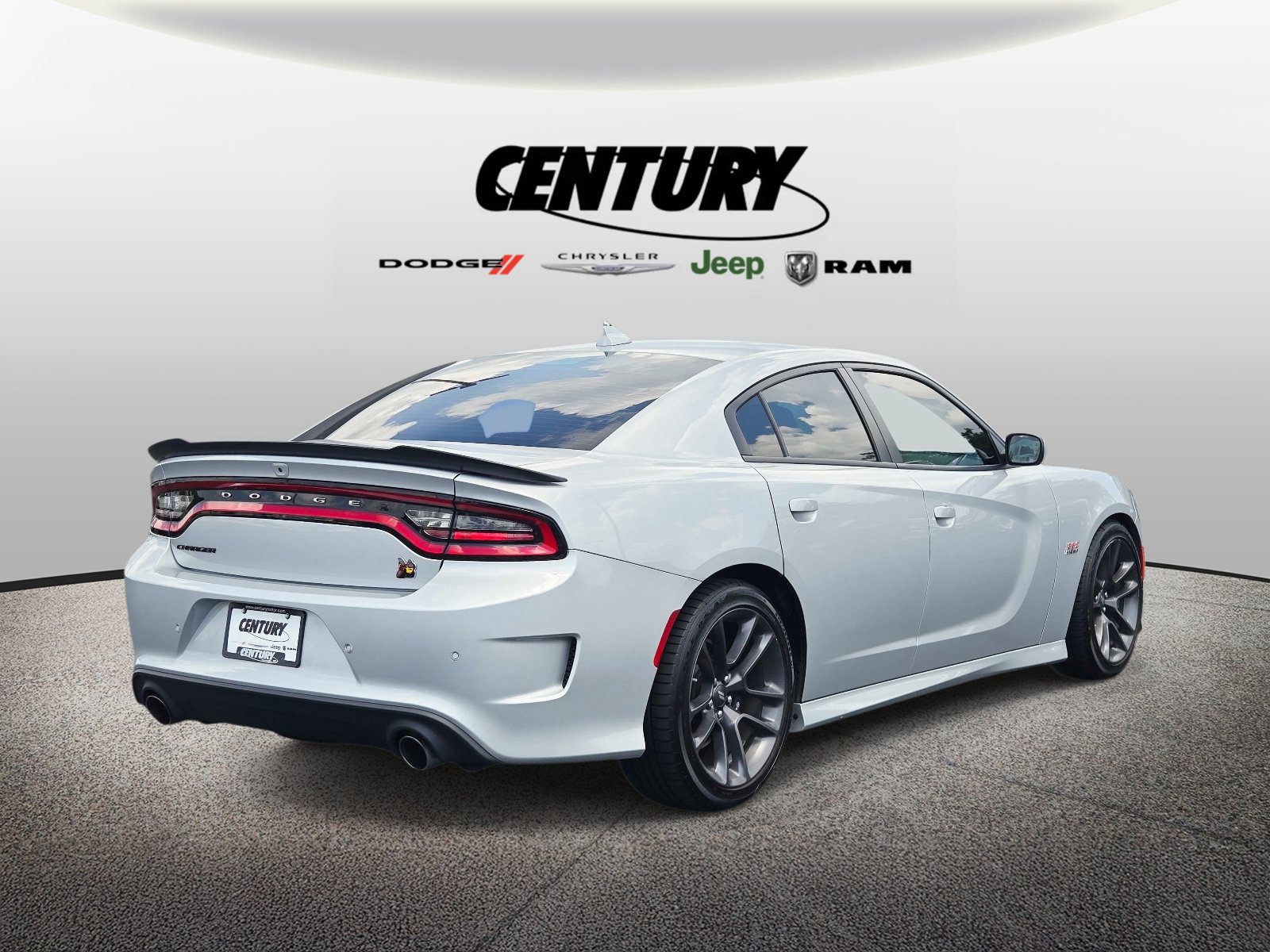 Used 2020 Dodge Charger Scat Pack w/ Plus Group RWD image 4