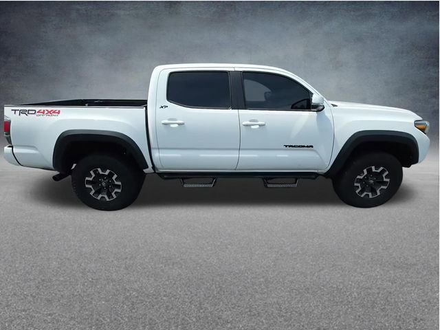 Used 2023 Toyota Tacoma TRD Off-Road w/ TRD Premium Off Road Package AWD/4WD image 5