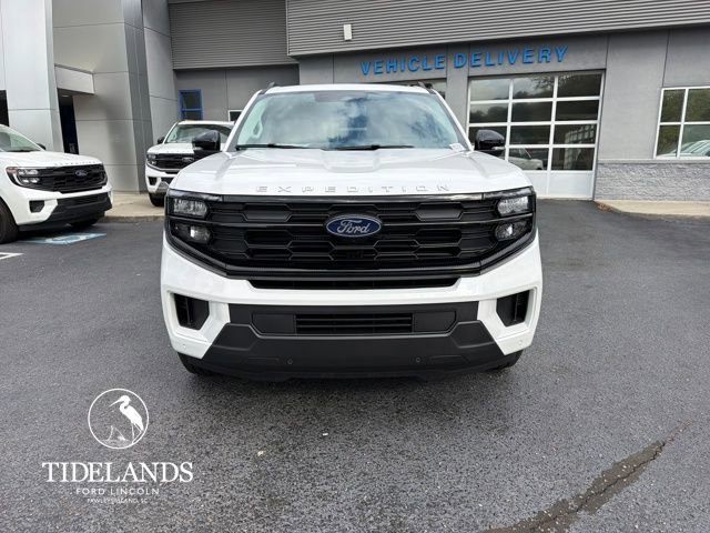 New 2026 Ford Expedition Max Active image 2