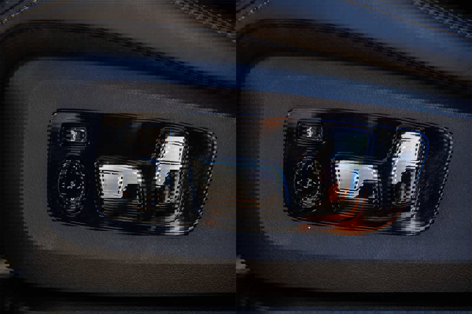 Used 2022 BMW ALPINA XB7 ALPINA XB7 image 23