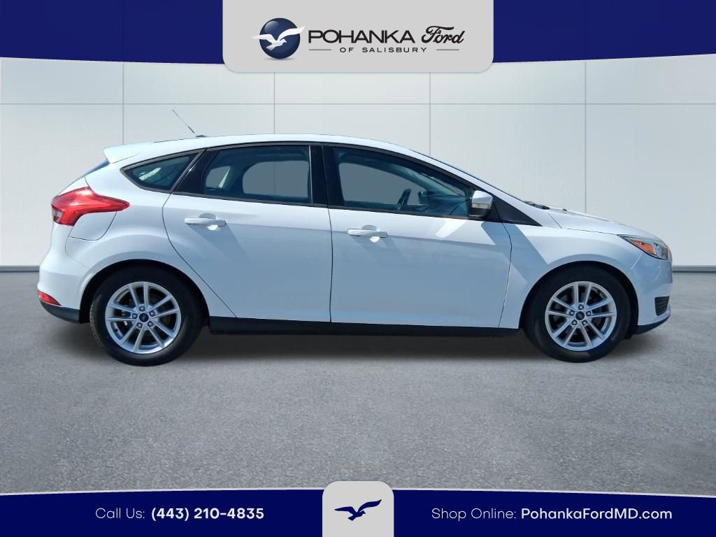Used 2016 Ford Focus SE image 4