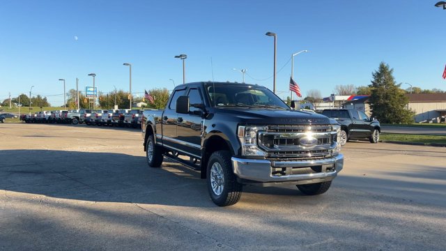 Used 2021 Ford F250 XL w/ STX Appearance Package AWD/4WD image 3