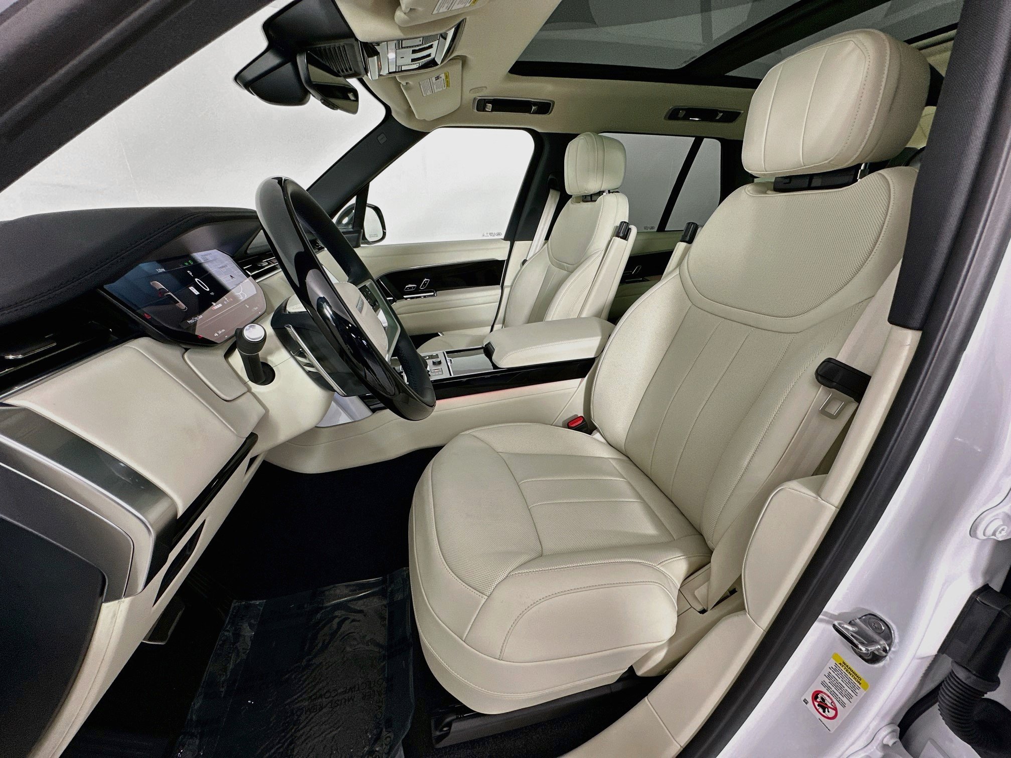 New 2027 Land Rover Range Rover SE AWD/4WD image 18