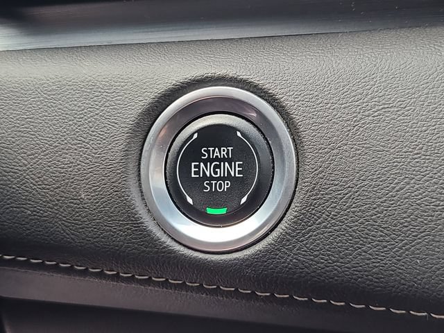 Used 2024 Cadillac Escalade Sport AWD/4WD image 33