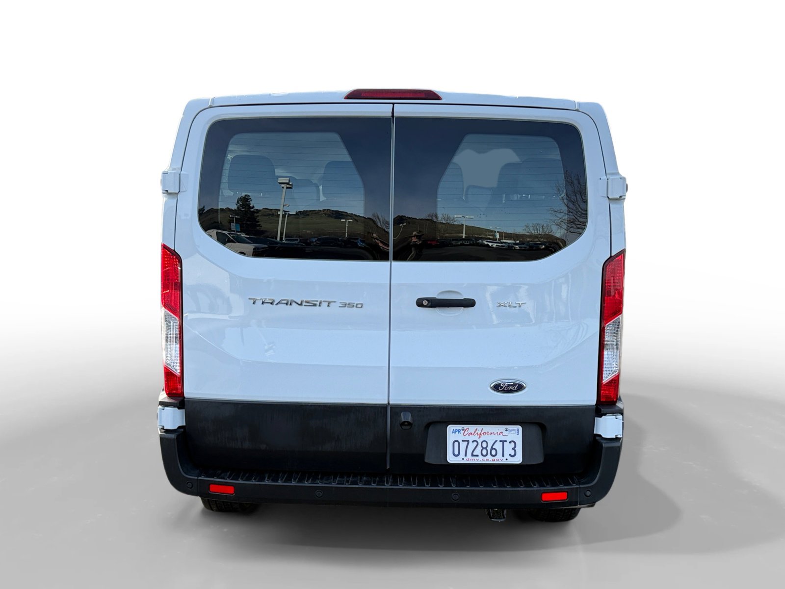 Used 2023 Ford Transit 350 XLT image 4