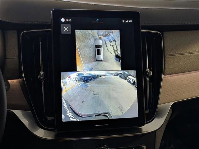 New 2026 Volvo XC90 B6 Plus w/ Protection Package Premier image 15
