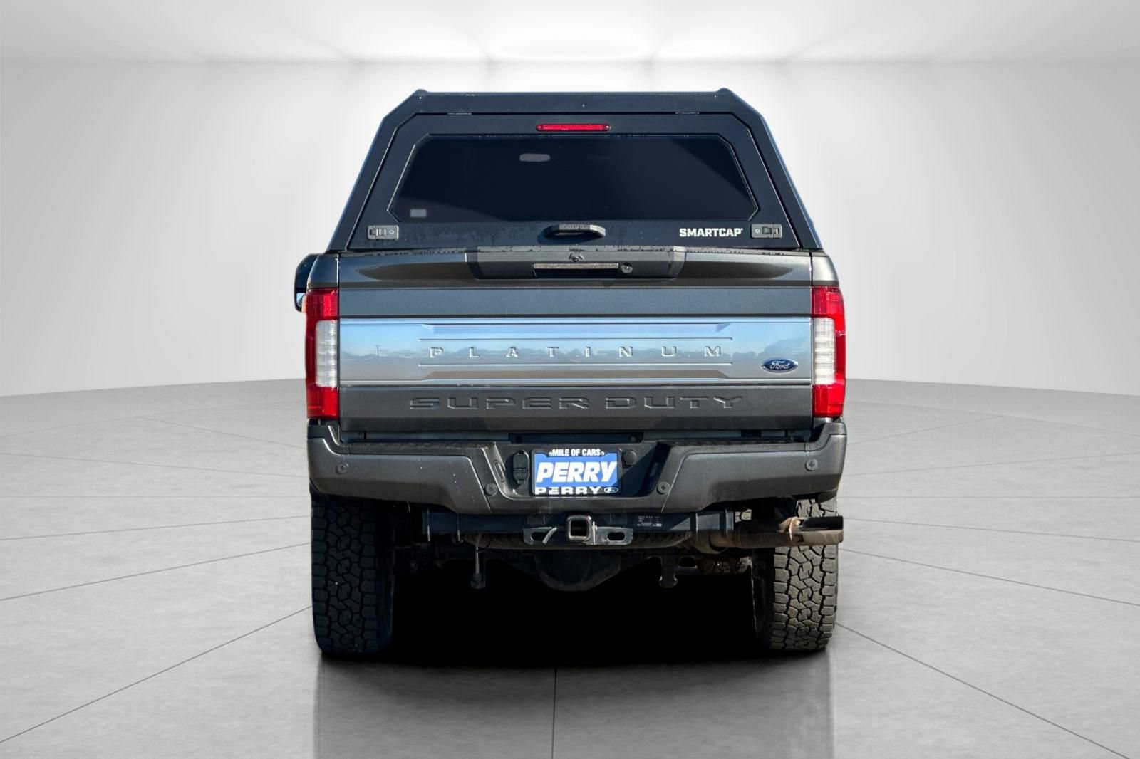 Used 2017 Ford F350 Platinum w/ Platinum Ultimate Package image 4