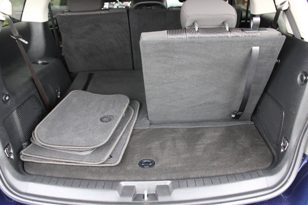 Used 2019 Dodge Journey SE FWD image 12