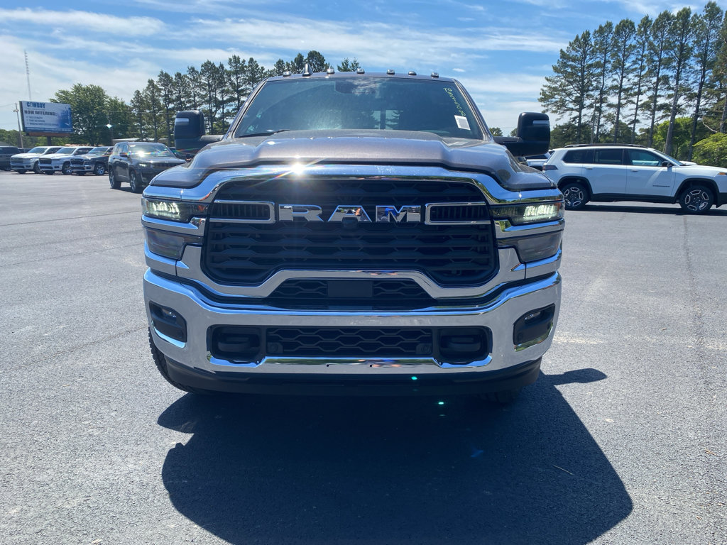 New 2026 RAM 2500 Tradesman AWD/4WD image 3