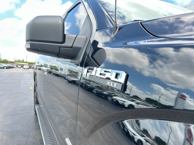 Used 2016 Ford F150 XLT w/ Equipment Group 302A Luxury AWD/4WD image 14