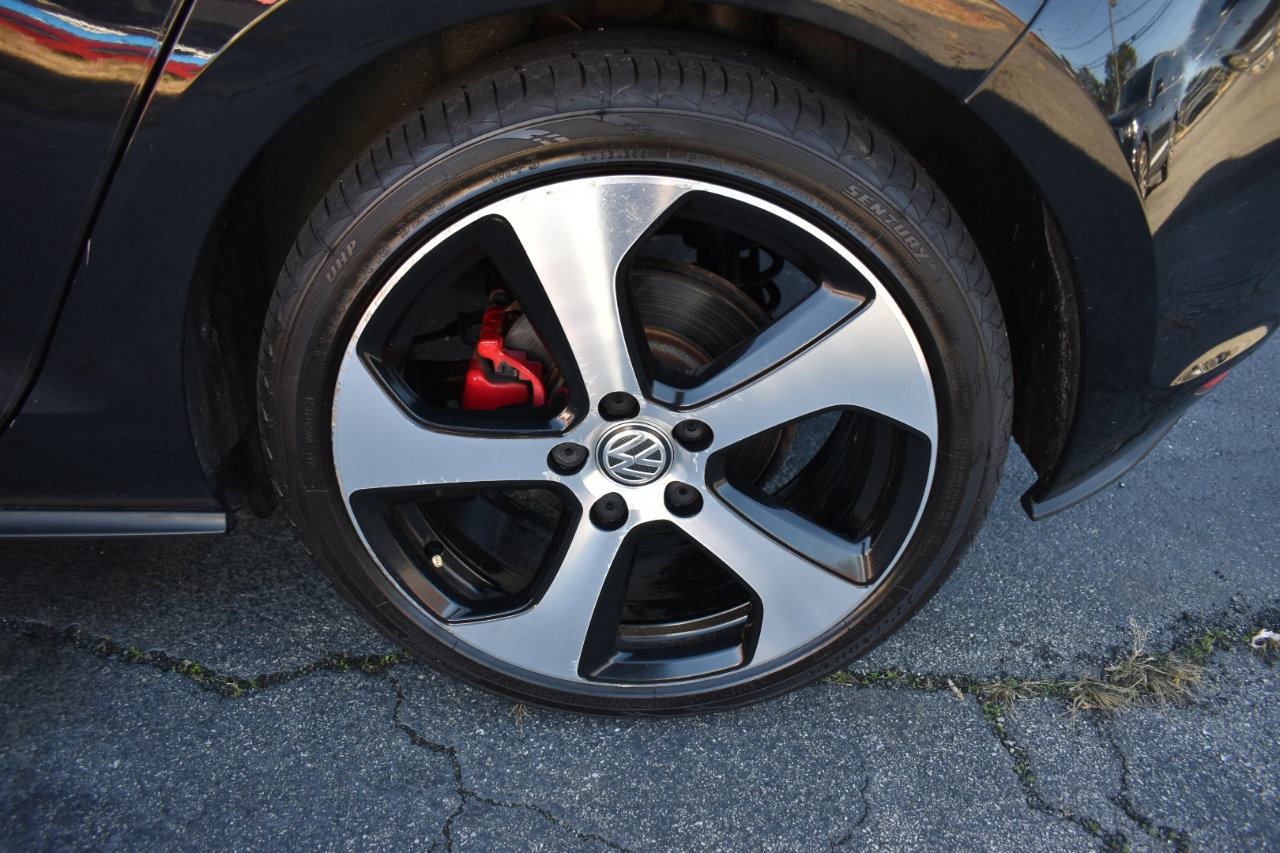 Used 2017 Volkswagen GTI S image 31