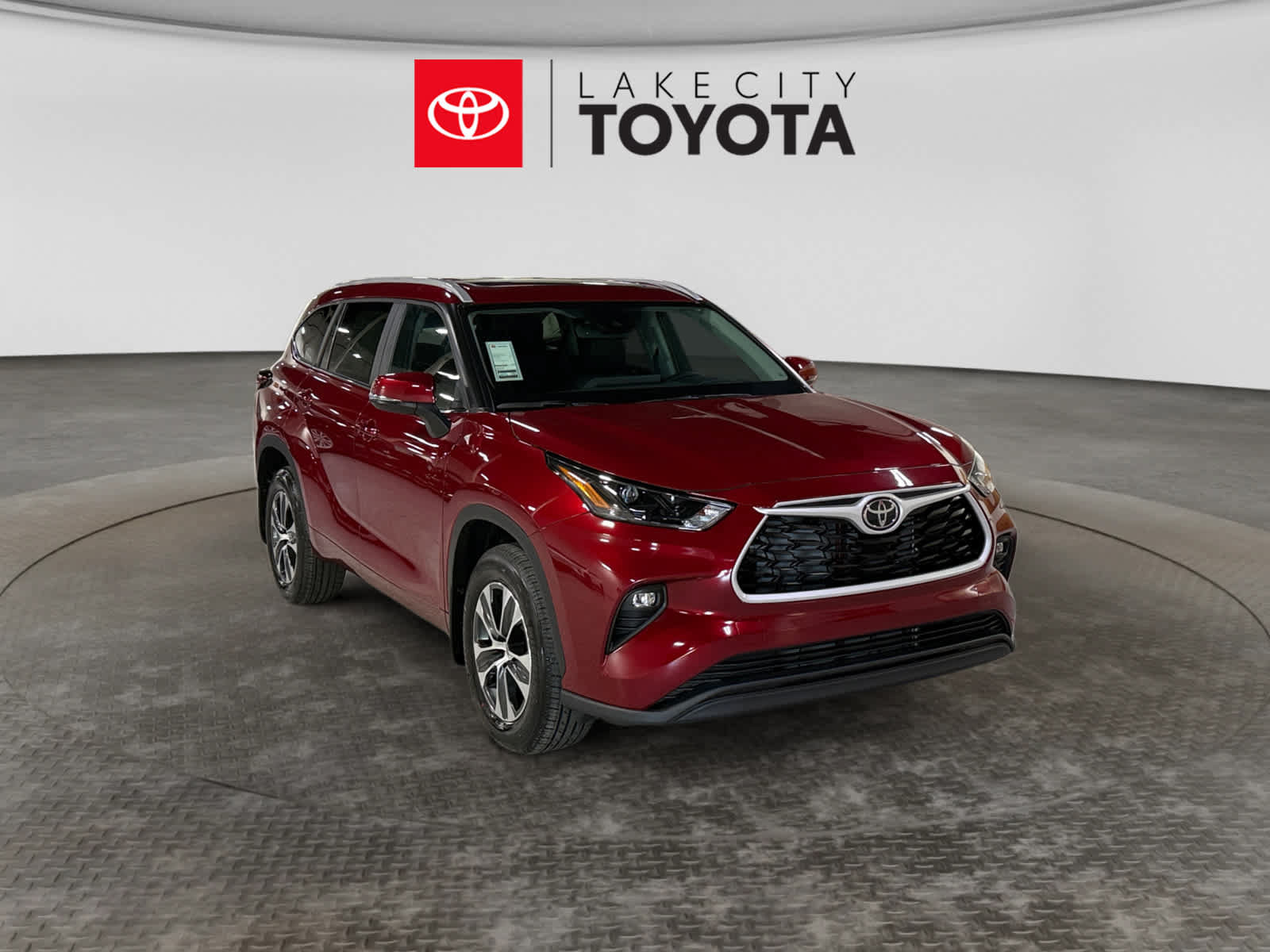 New 2026 Toyota Highlander XLE AWD/4WD image 9