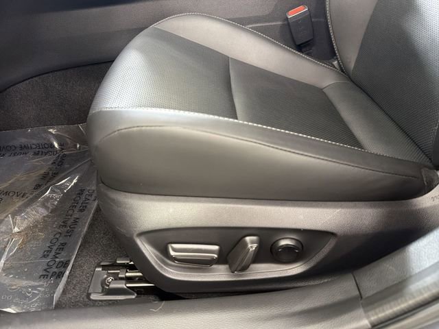 Used 2025 Toyota Prius XLE image 20