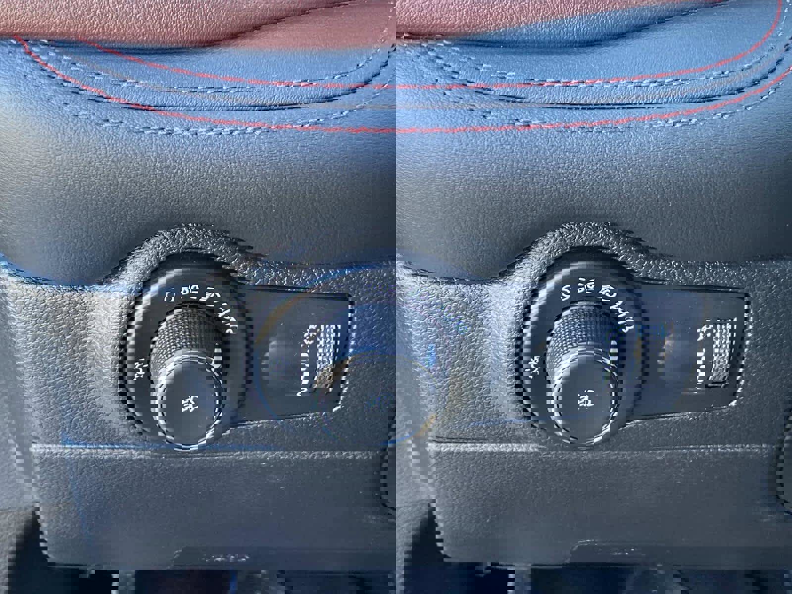 Certified 2023 Dodge Durango Citadel image 21