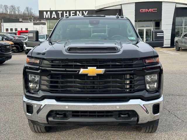 Certified 2025 Chevrolet Silverado 3500 W/T image 8