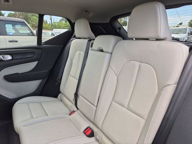 New 2026 Volvo XC40 B5 Plus w/ Protection Package Premier AWD/4WD image 12