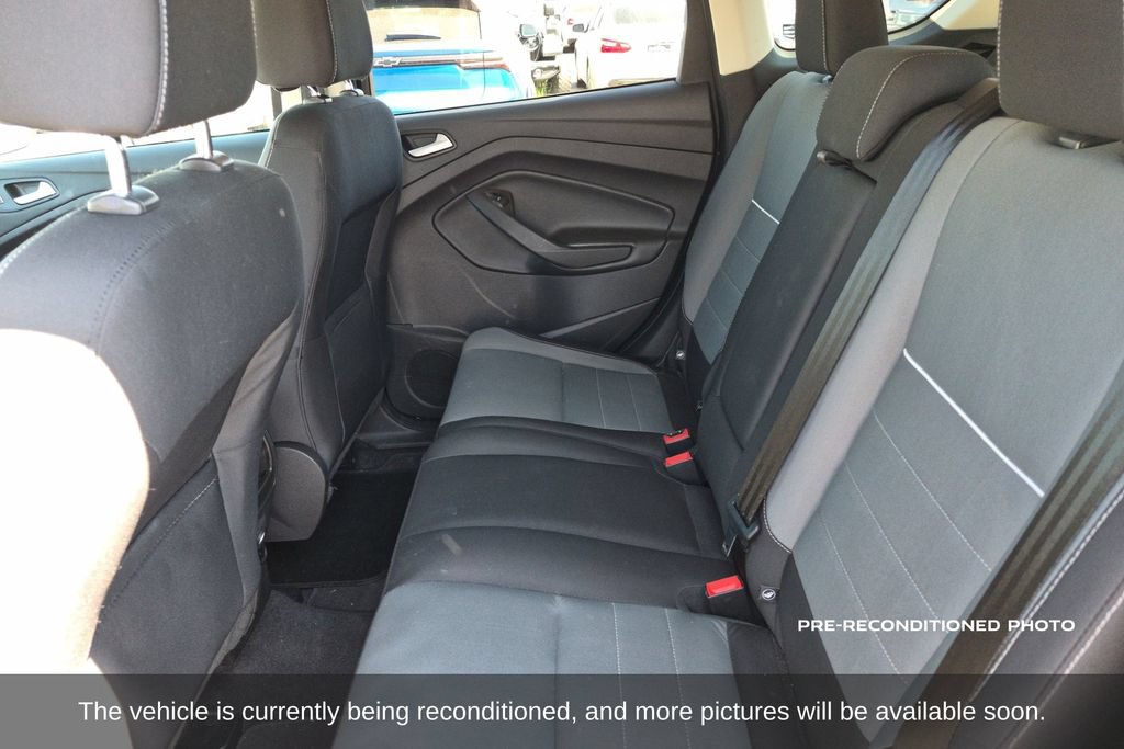 Used 2015 Ford Escape SE FWD image 11