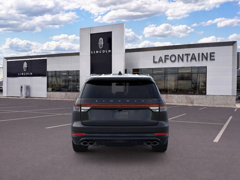 New 2026 Lincoln Aviator AWD image 5