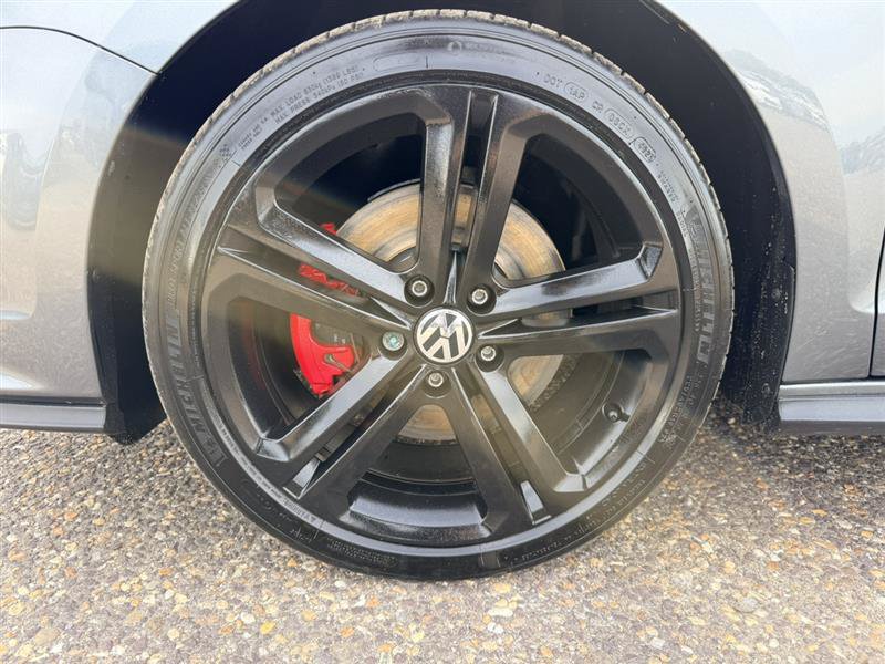 Used 2017 Volkswagen Jetta GLI FWD image 8
