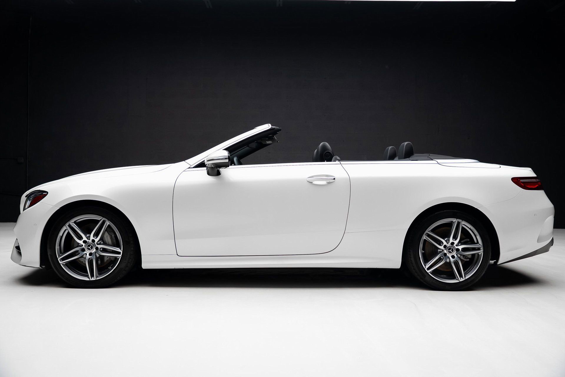 Used 2019 Mercedes-Benz E 450 4MATIC Cabriolet image 19