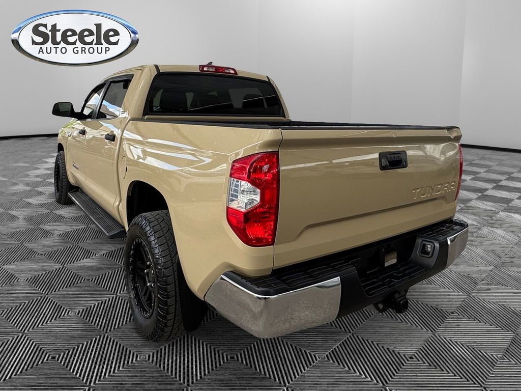 Used 2020 Toyota Tundra SR5 w/ SR5 Leather Package RWD image 3