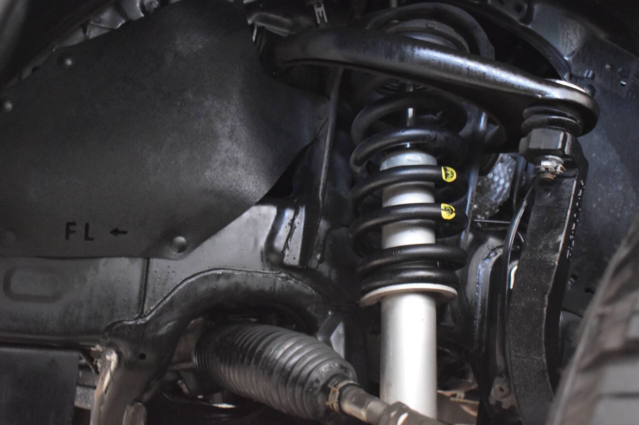 Used 2016 Toyota Tundra SR w/ Tow Package image 17