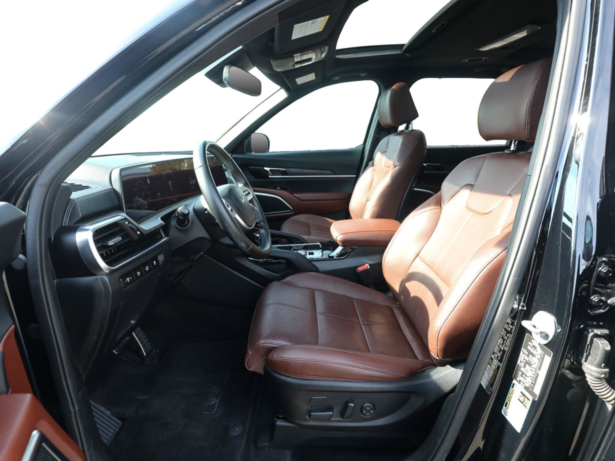 Certified 2024 Kia Telluride SX FWD image 12
