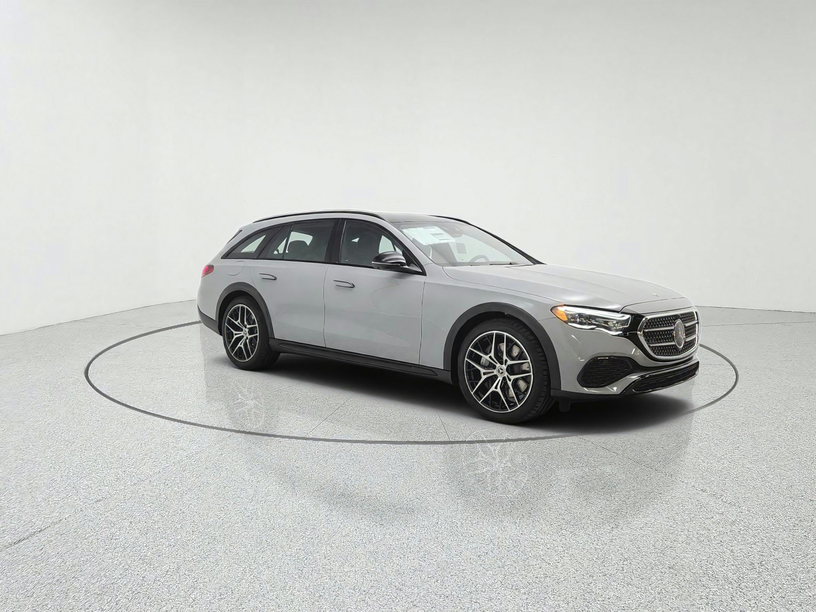 New 2027 Mercedes-Benz E 450 4MATIC All-Terrain Wagon image 3