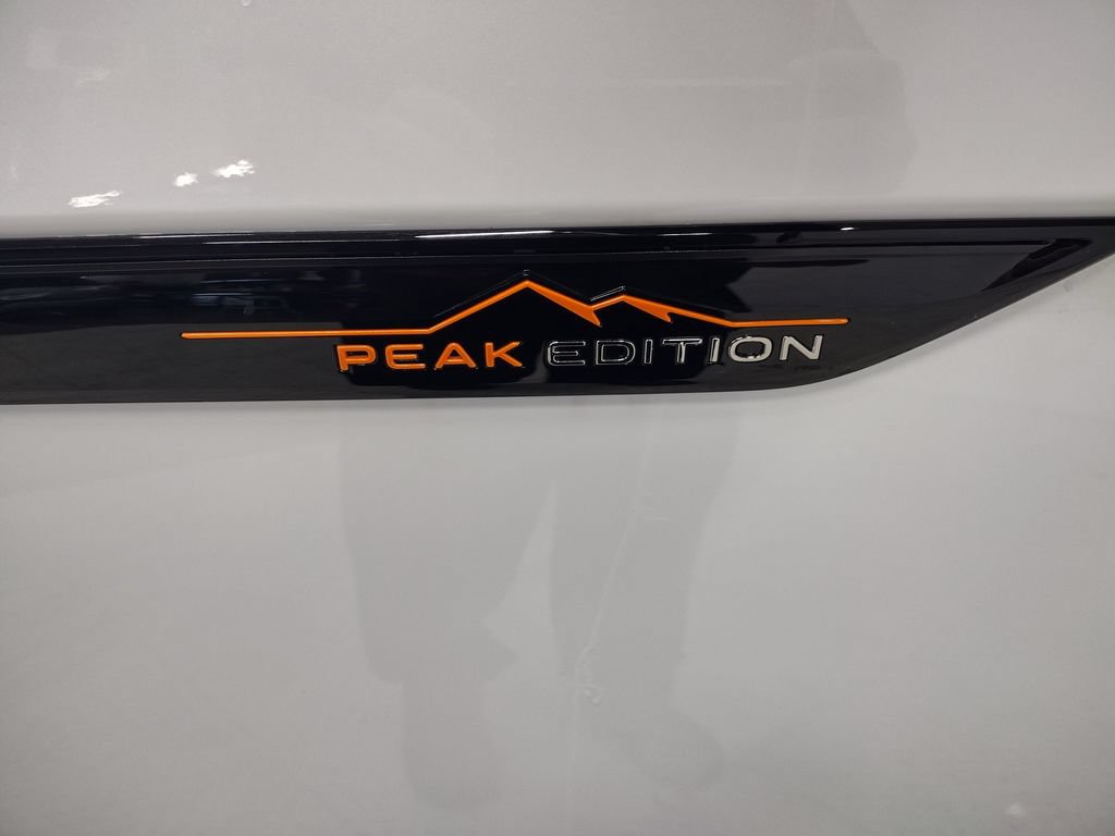 New 2026 Volkswagen Atlas Peak Edition AWD/4WD image 6
