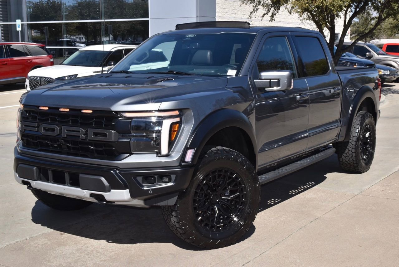 Used 2025 Ford F150 Raptor image 46