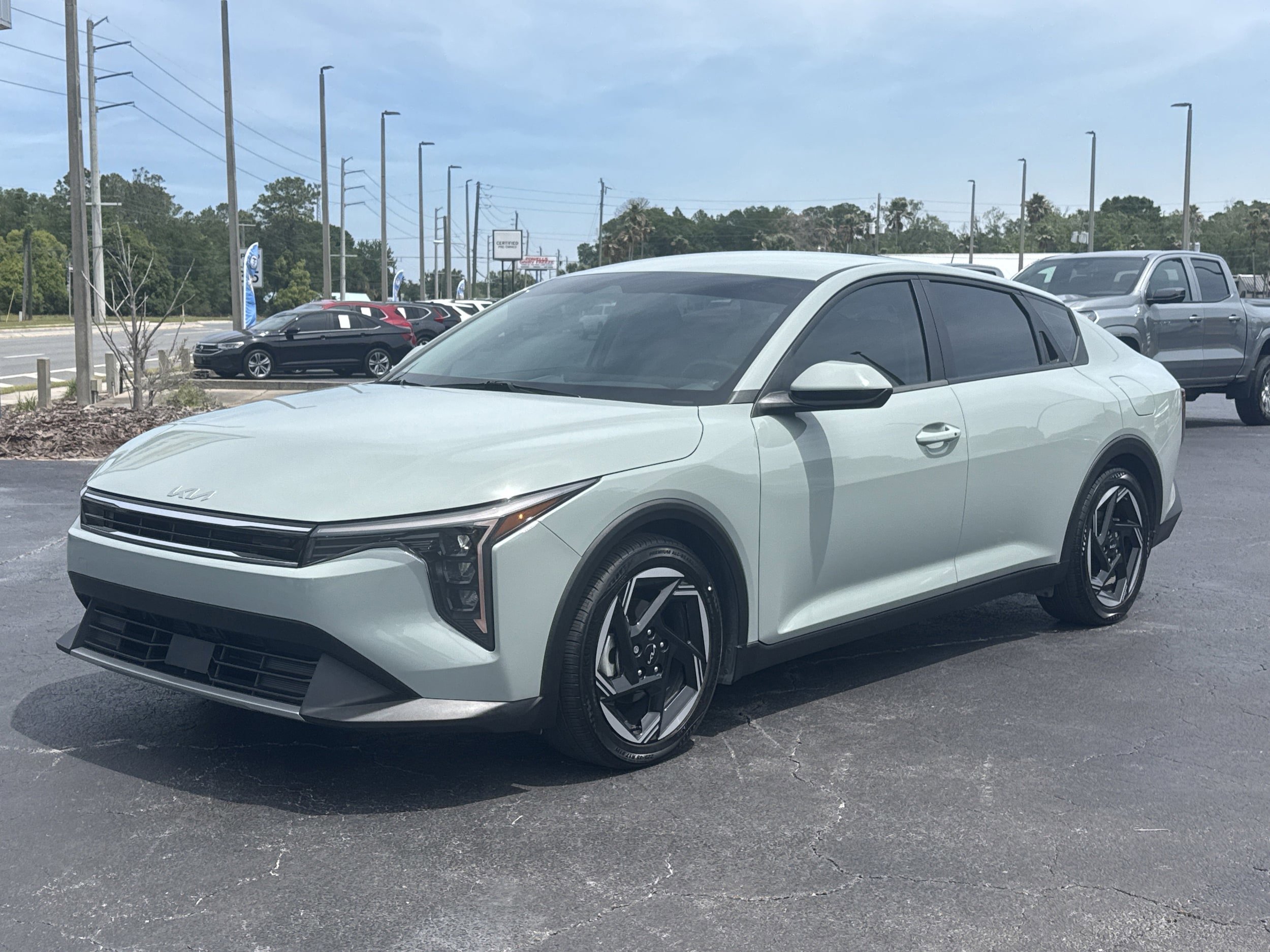 Used 2025 Kia K4 EX FWD image 4