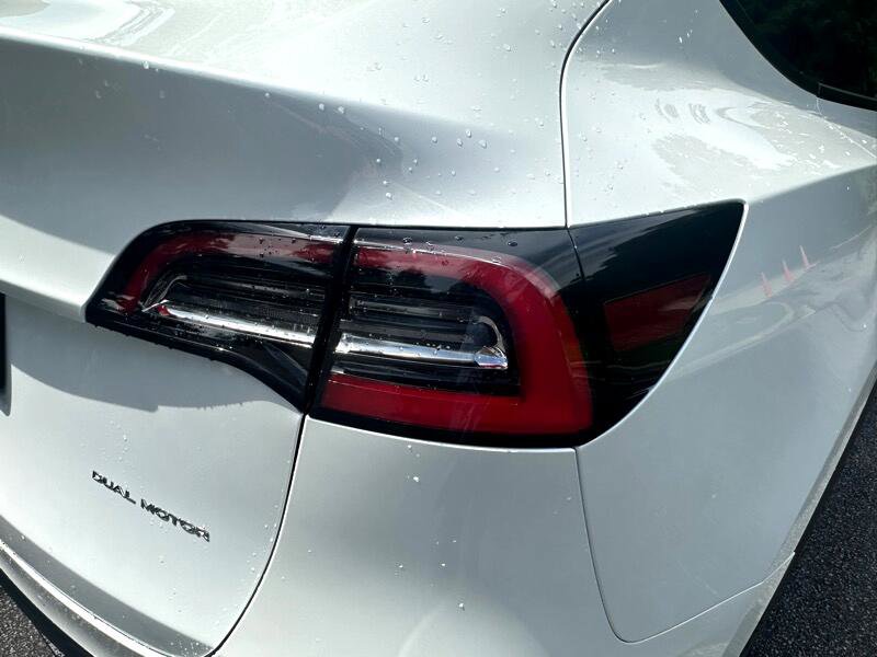 Used 2021 Tesla Model Y Long Range image 37