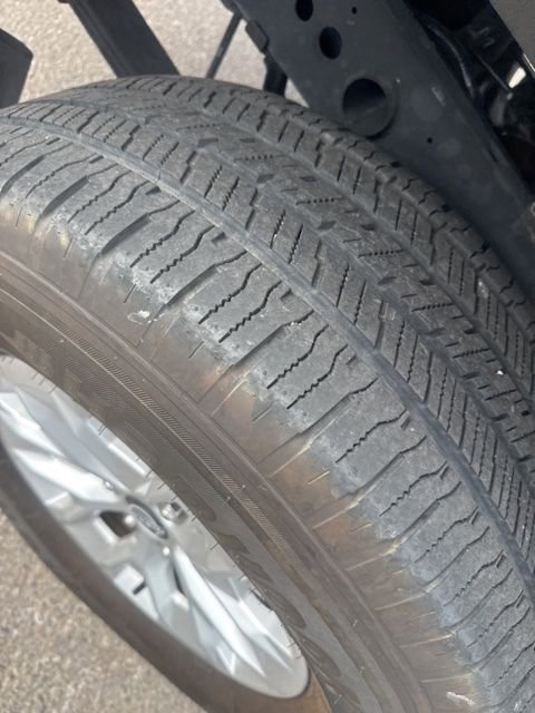 Certified 2024 Nissan Frontier SV w/ Technology Package image 9
