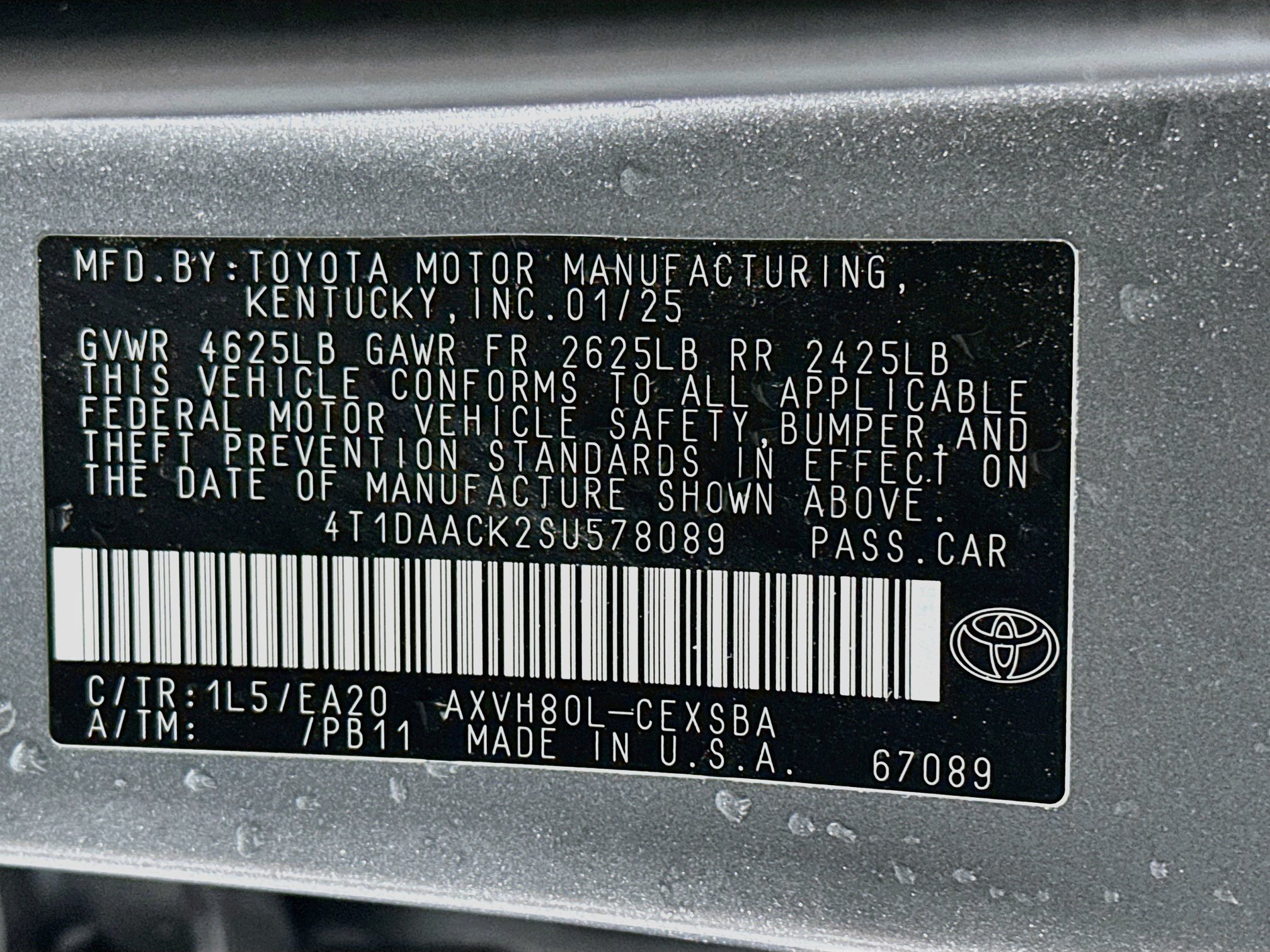 Used 2025 Toyota Camry SE FWD image 12