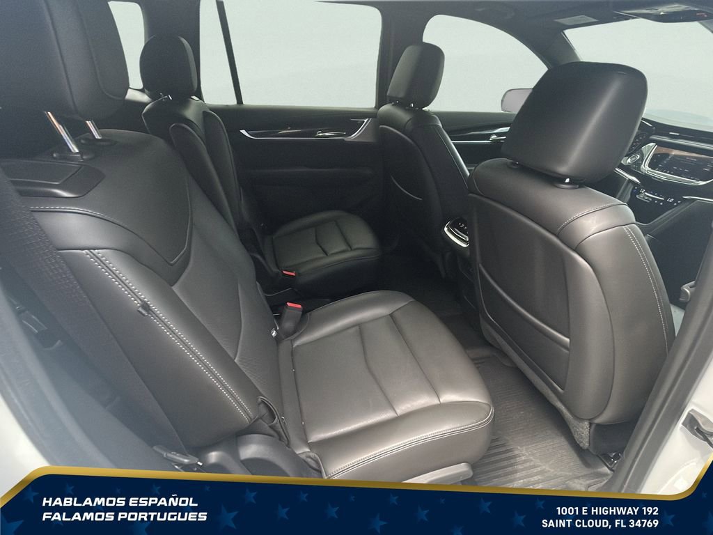 Used 2023 Cadillac XT6 Premium Luxury w/ Technology Package FWD image 27