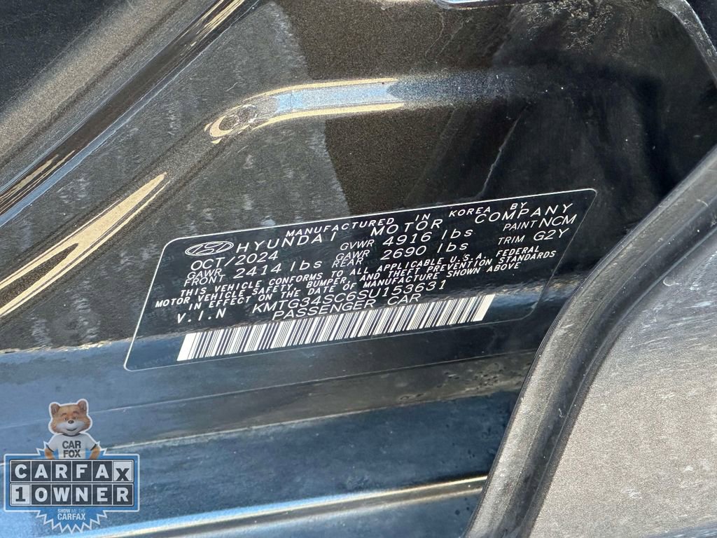 Used 2025 Genesis G70 2.5T image 21