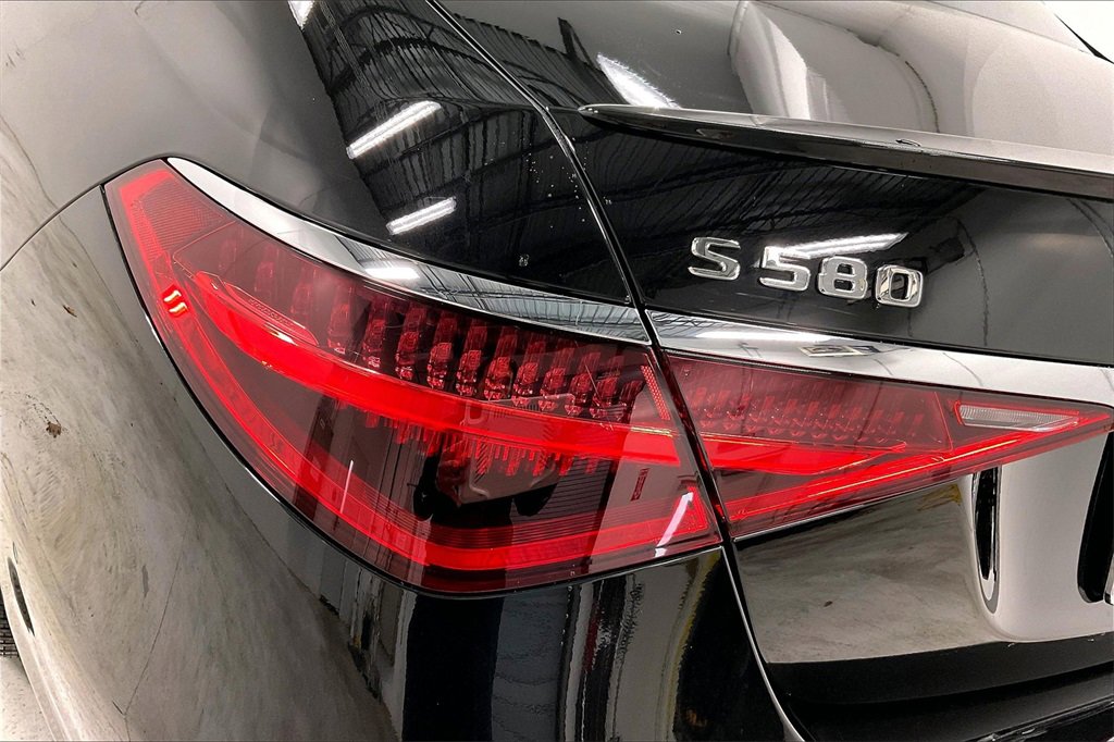 New 2025 Mercedes-Benz S 580 4MATIC Sedan image 14